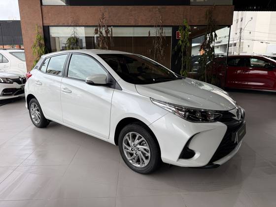TOYOTA YARIS 1.5 16V FLEX XS MULTIDRIVE